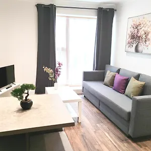 Luxury Near Centre, Near Train Station, E1 London